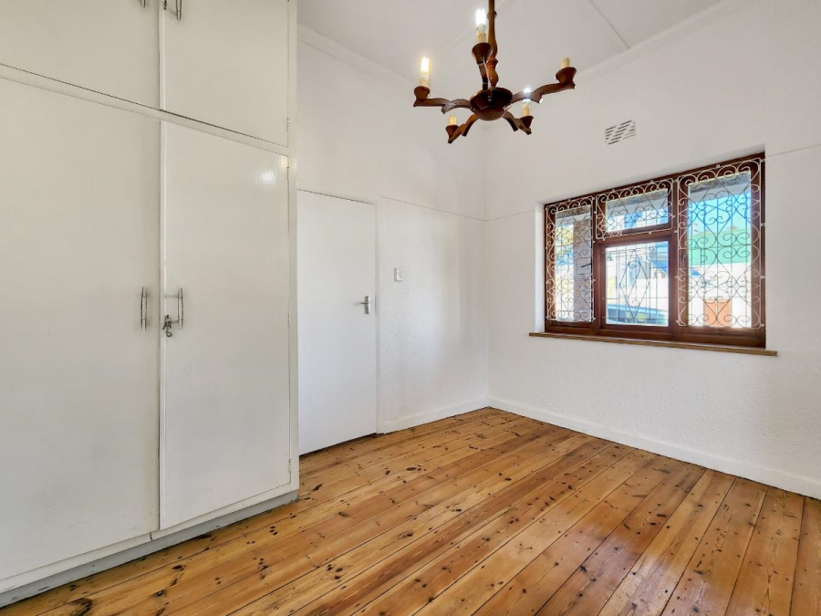 To Let 4 Bedroom Property for Rent in Sea Point Western Cape